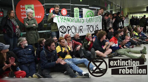 Action 芦 Transports Publics Gratuits 禄 - Extinction Rebellion Lille
